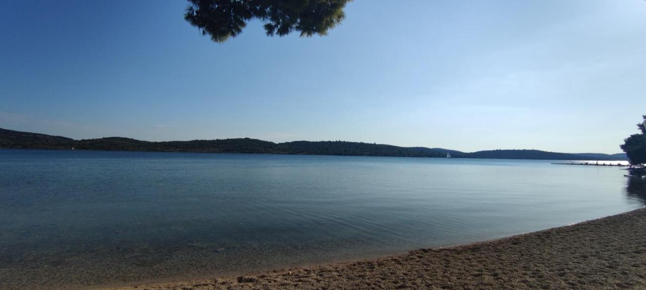 Apartman Soto Pirovac Buitenkant foto