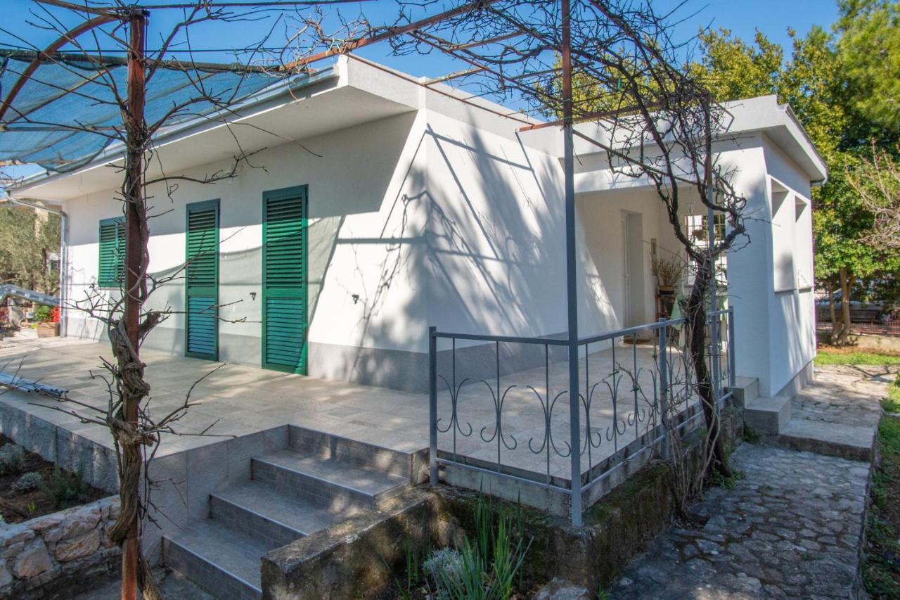 Apartman Soto Pirovac Buitenkant foto